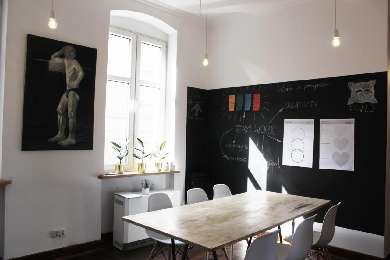 Zamkowa Guesthouse Познан Екстериор снимка