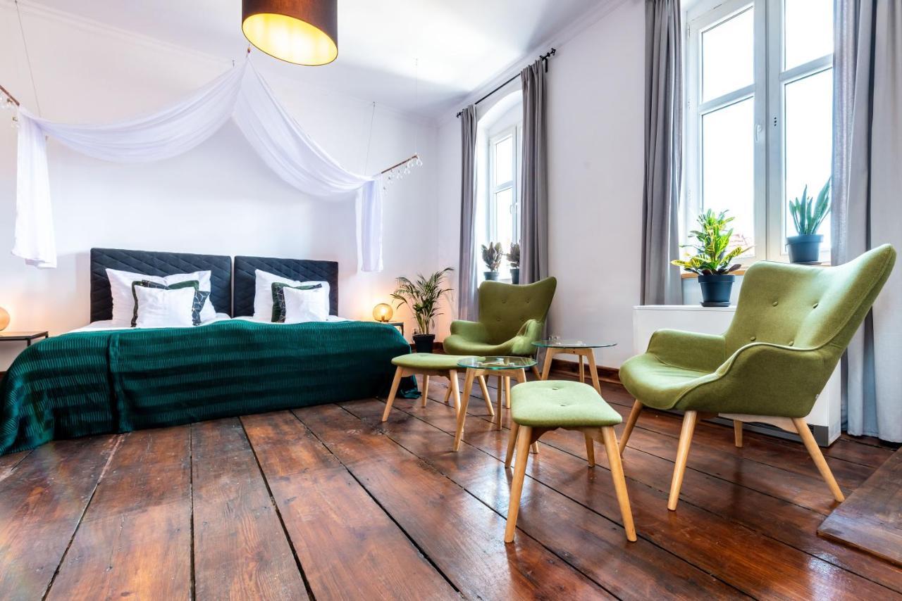 Zamkowa Guesthouse Познан Екстериор снимка